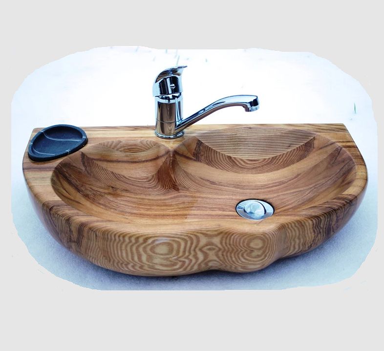 Раковина из дерева в ванную. Деревянная раковина. Раковина из дерева. Деревянная раковина для ванной. Необычные умывальники.
